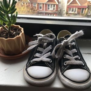 Converse Sneakers (Gender Neutral)